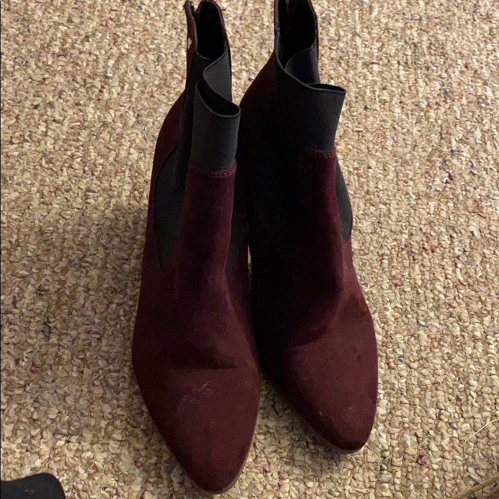 Burgundy bootie